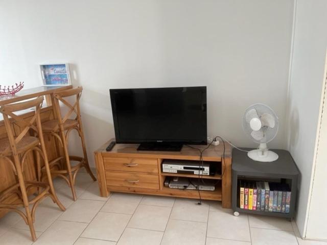Villa Magali - Appartement Climatise T3 Duplex - Grau-Du-Roi - Hypercentre 20 M De La Plage Le Grau-du-Roi Zewnętrze zdjęcie